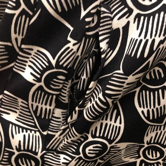 Vintage Diane von Furstenberg Women’s Silk Collared Slip On Dress Size 4 - Picture 11 of 13